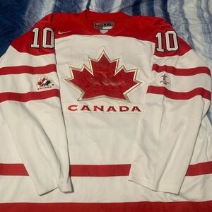 Nike Team Canada 2010 Olympic Gold Medal Team Jersey